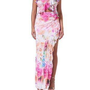 AFRM Sal Maxi Skirt

Falling Petal